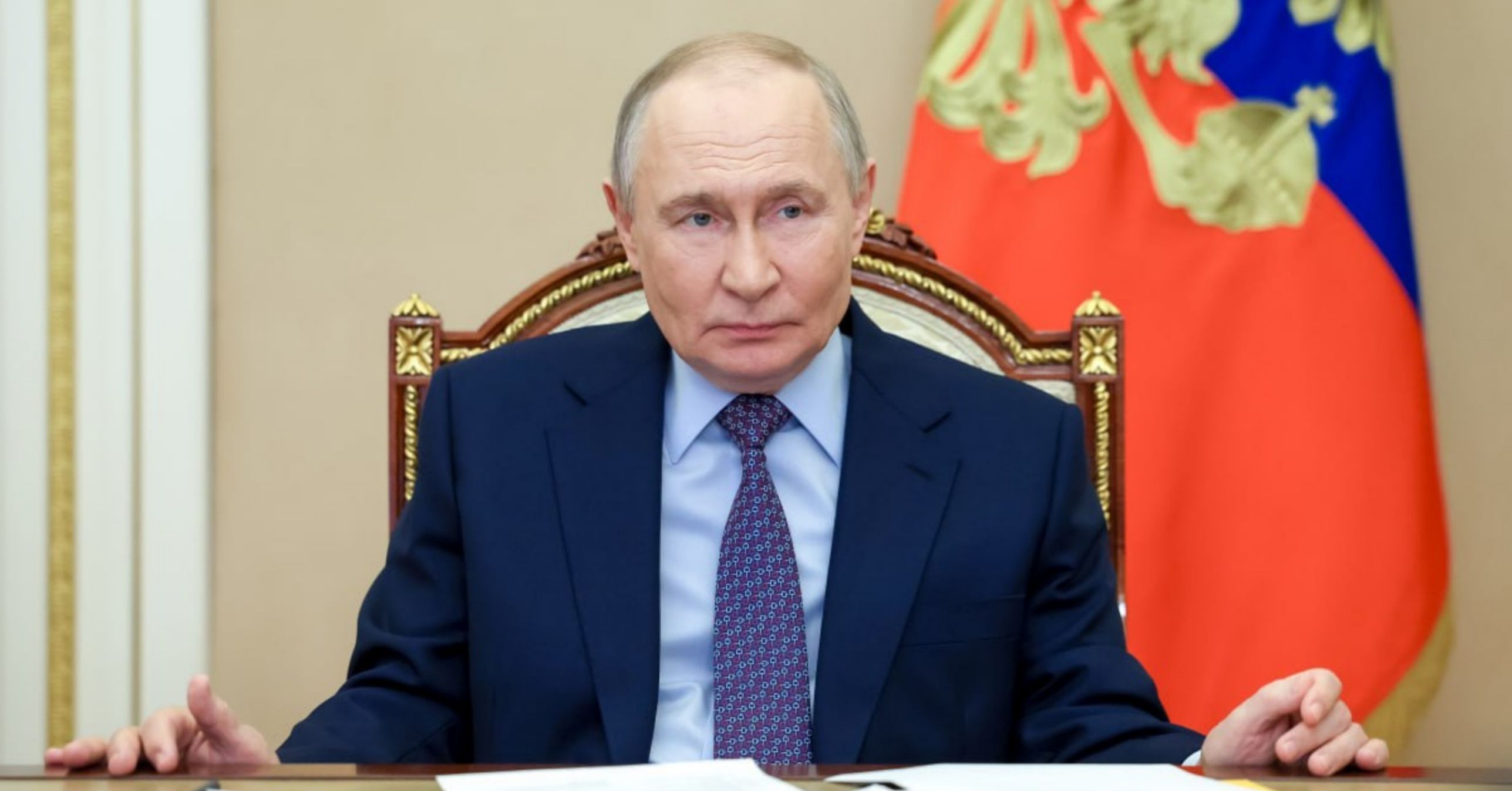 Kremlin: Putin, Rus gemilerine el koyma girişimlerine karşılık vermeyi emretti