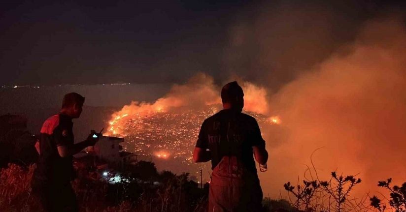İzmir’in kuzeyinde orman yangını alarmı