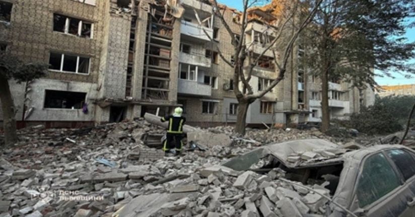 Rusya'nın Ukrayna'ya yönelik saldırılarında 8 kişi hayatını kaybetti, onlarca kişi yaralandı