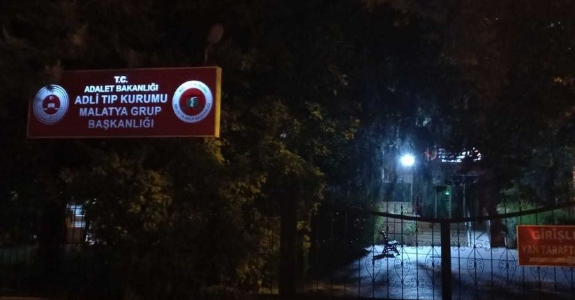 Pres makinesine sıkışan işçi öldü