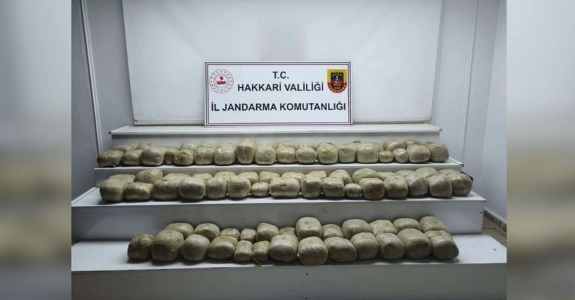 Hakkari'de 253 kilo esrar ele geçirildi