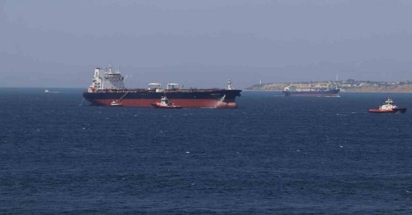 Boş ham petrol tankeri Çanakkale önlerinde dümen arızası yaptı