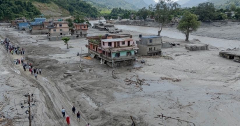 Nepal'deki selde can kaybı 987'ye yükseldi