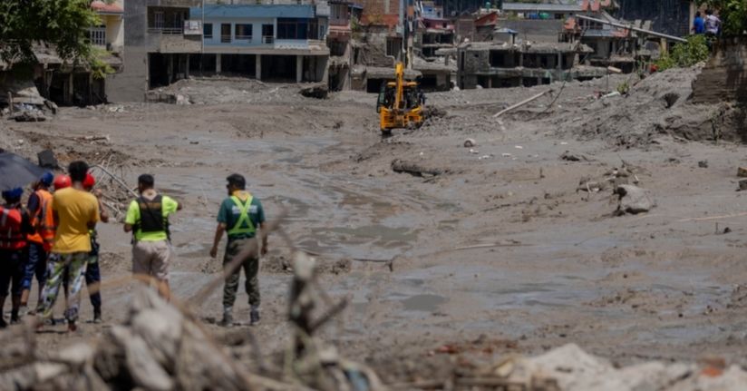 Nepal'deki selde can kaybı 1114'e yükseldi