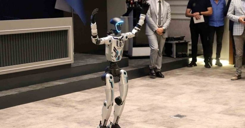 İnsansı robot belediyede işe girdi